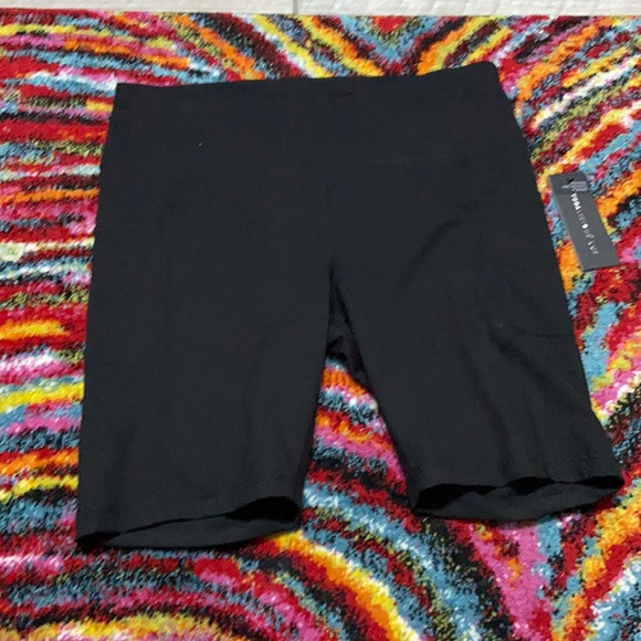 Yogalicious | Shorts | Yogalicious Lux 